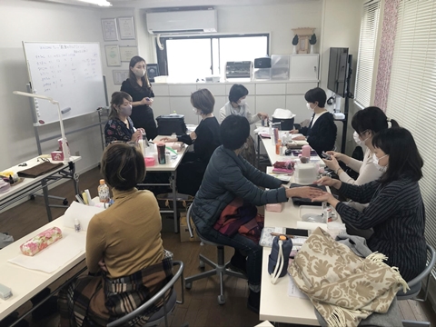 実践編!隣の受講生徒さん同士でケア